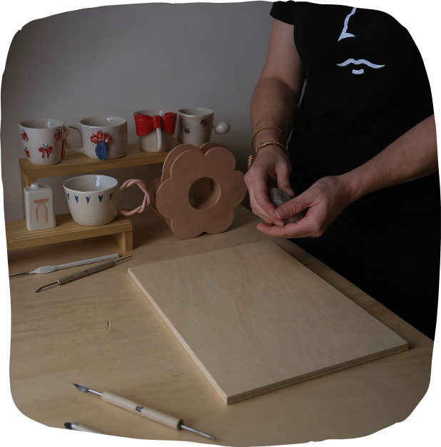 Lavoro ceramica a mano